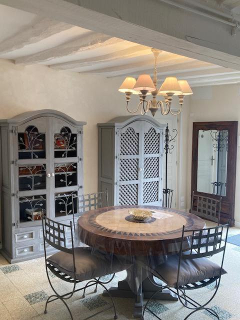 Domaine De La Vaudouriere Villa Lunay Oda fotoğraf